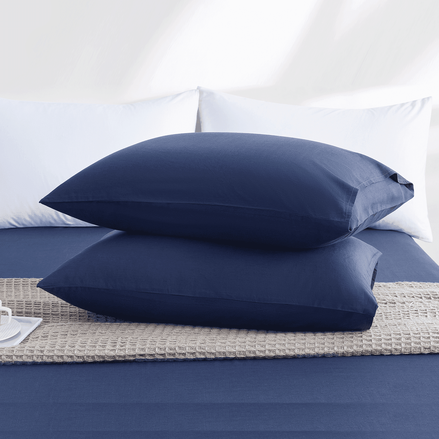 ALANDA Pillow Cases, 2 Pack Cooling Pillow Cases with 100% Bamboo & Linen Fiber, Breathable, Ultra Soft, Anti-Static, Machine Washable Envelope Hotel Pillowcases