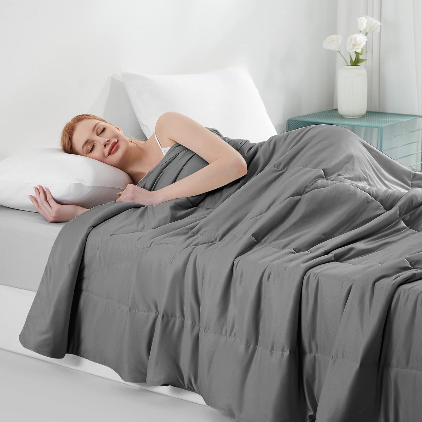 ALANDA Revolutionary Cooling Comforter Queen Size Lightweight Summer Comforter Japanese Arc-Chill Cold Tech Fabric Cooling comforter - Gray 79" x 87"